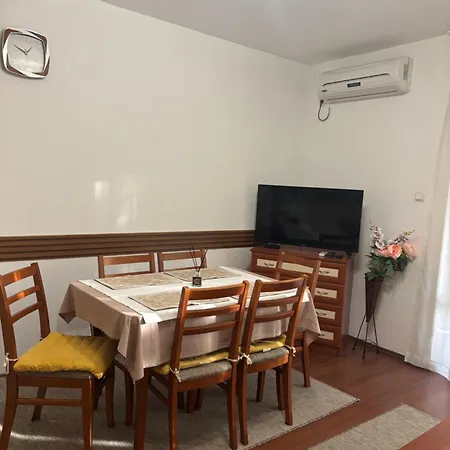 Sunny In Sunny * Σάνι Μπιτς